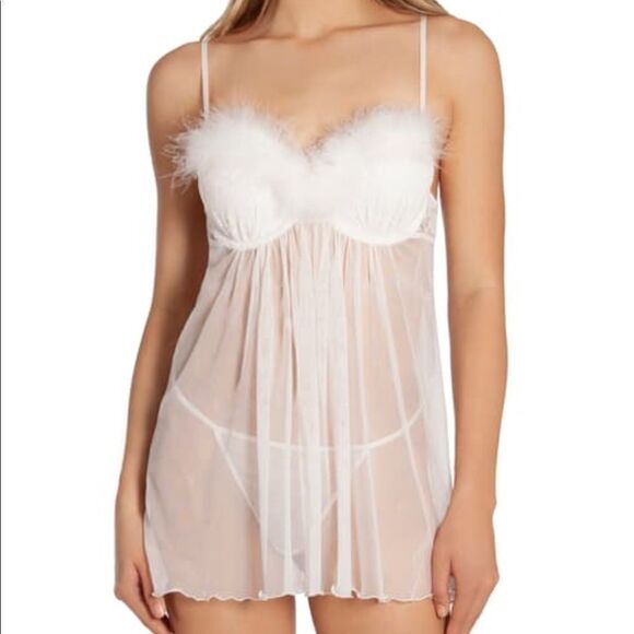 In-Bloom By Jonquil Marabou Trim Chemise & Thong - Picture 1 of 9
